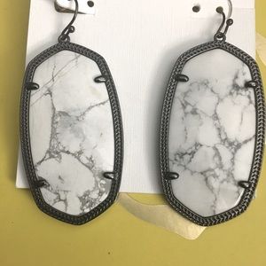 Kendra Scott Gunmetal/white Howlite Danielle’s, NWOT